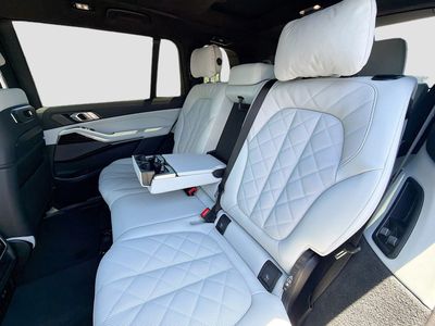 2026 BMW X7 - Photo 23