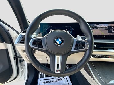 2025 BMW X7 - Photo 42