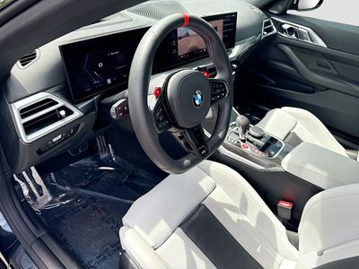 2026 BMW M4 - Photo 25