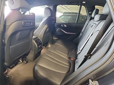 2022 BMW X5 - Photo 3