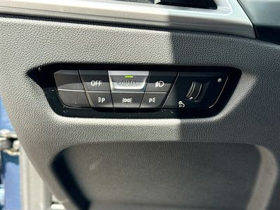 2025 BMW 3 Series - Photo 36