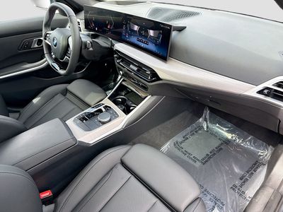 2025 BMW 3 Series - Photo 14