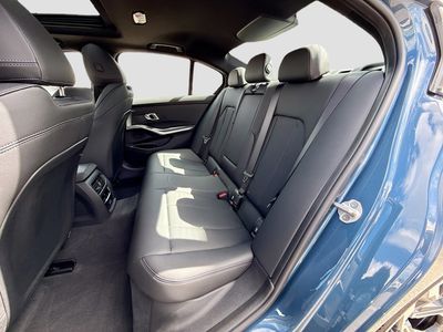 2025 BMW 3 Series - Photo 21