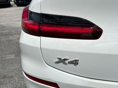 2023 BMW X4 - Photo 10