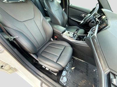 2021 BMW 3 Series - Photo 14