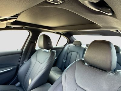 2021 BMW 3 Series - Photo 26