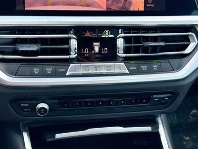 2021 BMW 3 Series - Photo 34