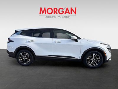 2024 Kia Sportage - Photo 2