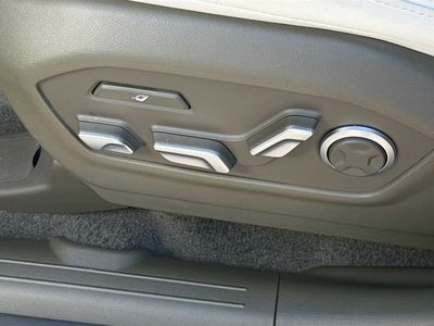 2025 Hyundai Santa Fe - Photo 24