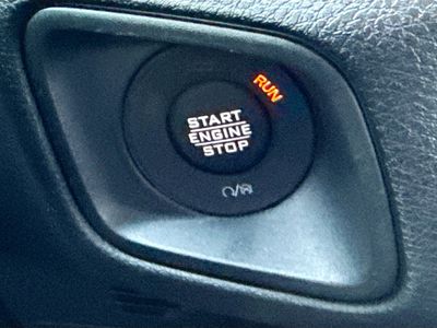 2025 Jeep Wrangler - Photo 33