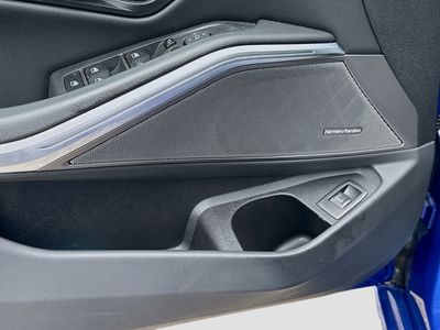2025 BMW 3 Series - Photo 24