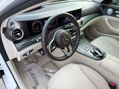 2020 Mercedes-Benz E-Class - Photo 25