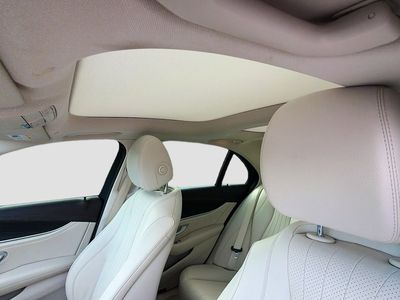 2020 Mercedes-Benz E-Class - Photo 26
