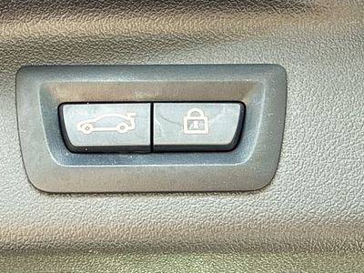 2020 BMW X7 - Photo 14