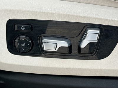 2020 BMW X7 - Photo 27