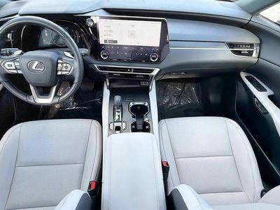 2023 Lexus RX - Photo 16