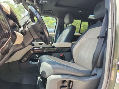 2021 Land Rover Defender - Photo 2