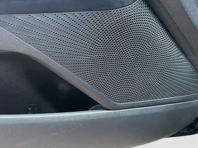 2022 Kia K5 - Photo 22