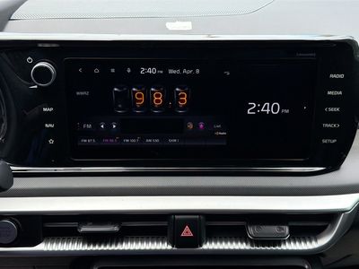 2022 Kia K5 - Photo 29