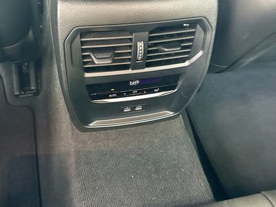 2025 BMW 3 Series - Photo 20
