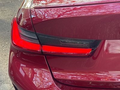 2025 BMW 3 Series - Photo 10