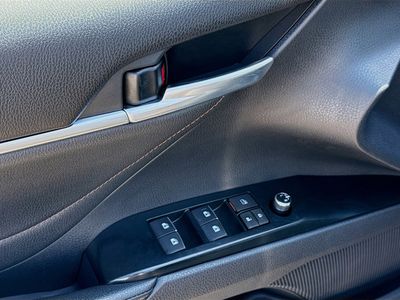 2018 Toyota Camry - Photo 22