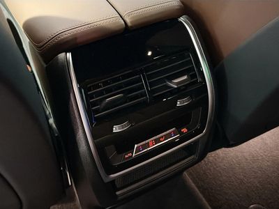 2026 BMW X5 - Photo 19
