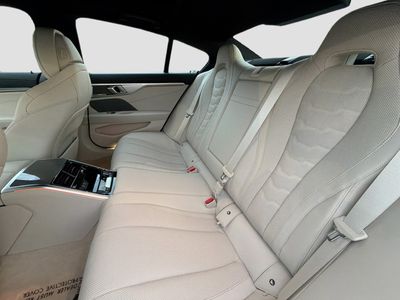 2026 BMW 8 Series - Photo 20