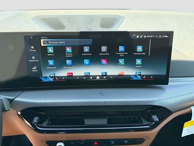 2026 BMW i4 - Photo 29