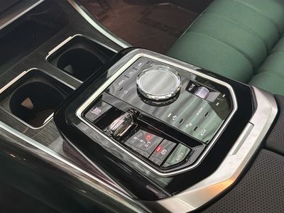 2026 BMW 7 Series - Photo 26