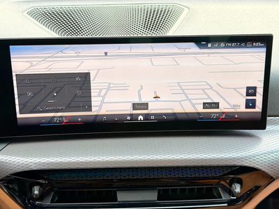 2026 BMW i4 - Photo 32