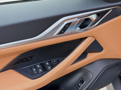 2026 BMW i4 - Photo 22