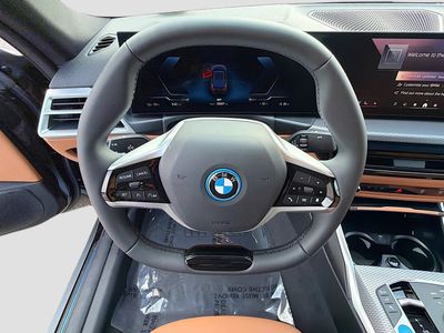 2026 BMW i4 - Photo 39
