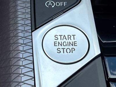 2026 BMW 3 Series - Photo 37