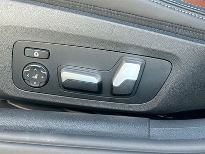 2026 BMW 8 Series - Photo 25