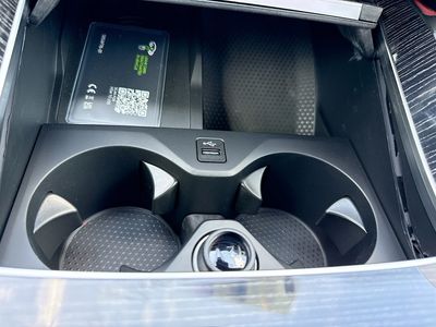 2027 BMW X6 - Photo 30
