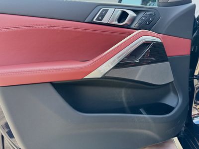 2027 BMW X6 - Photo 21
