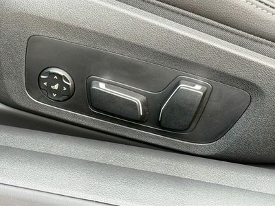 2026 BMW 4 Series - Photo 25