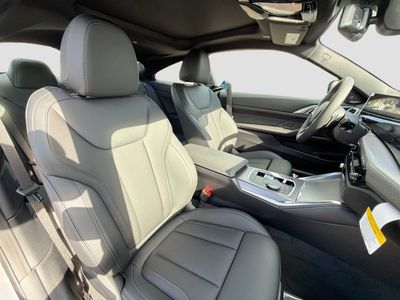 2026 BMW 4 Series - Photo 15