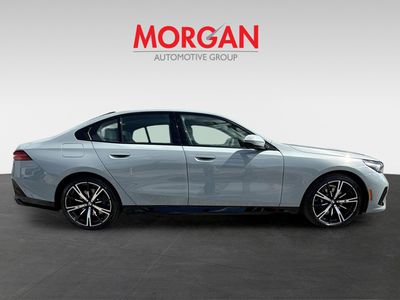2027 BMW 5 Series - Photo 2