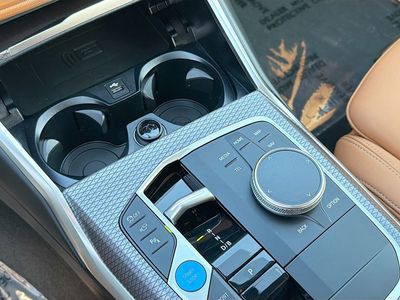 2026 BMW i4 - Photo 29