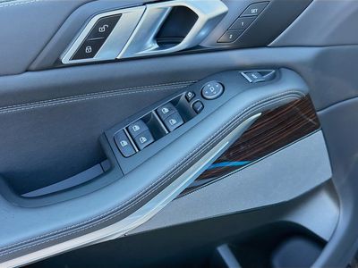 2026 BMW X5 - Photo 22