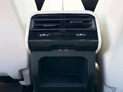 2027 BMW 5 Series - Photo 19