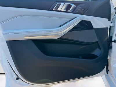 2026 BMW X5 - Photo 22