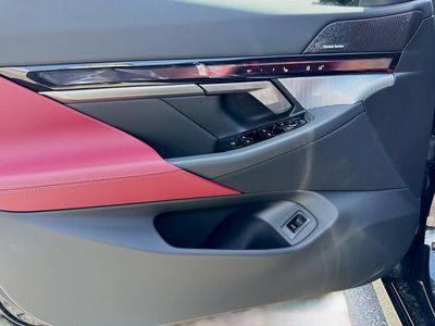 2027 BMW 5 Series - Photo 22