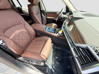 2027 BMW X7 - Photo 15