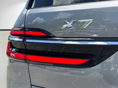 2027 BMW X7 - Photo 10