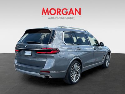 2027 BMW X7 - Photo 3