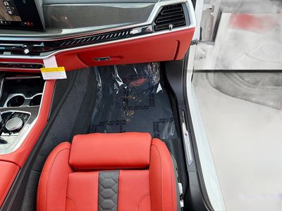 2026 BMW X5 M - Photo 18