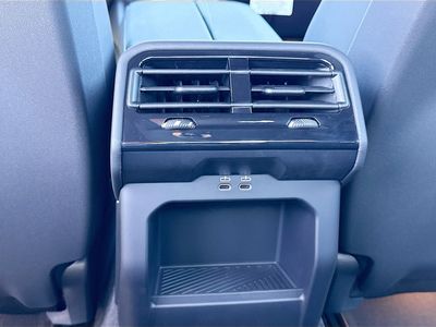2026 BMW i5 - Photo 20